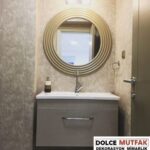 altın varaklı banyo dolabı